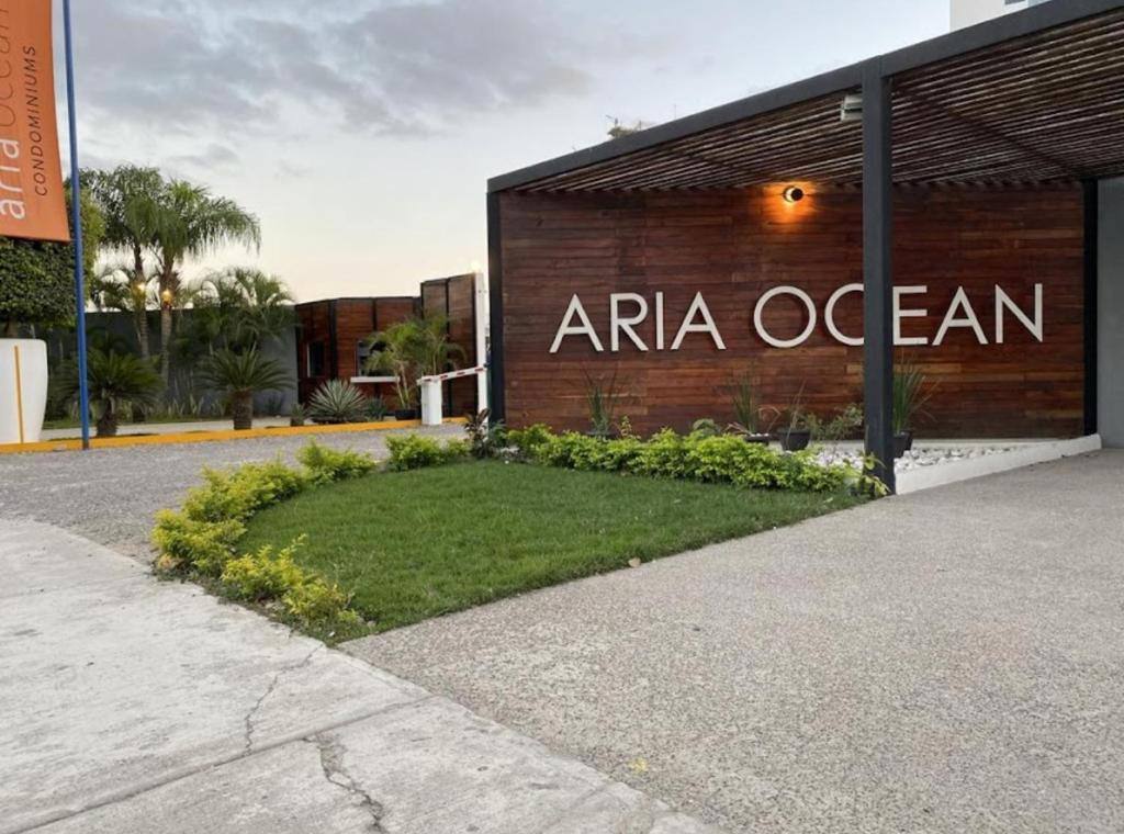 Aria Ocean: Property views