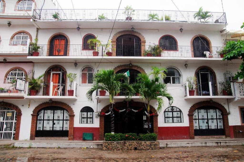 Azteca Hotel: Property views
