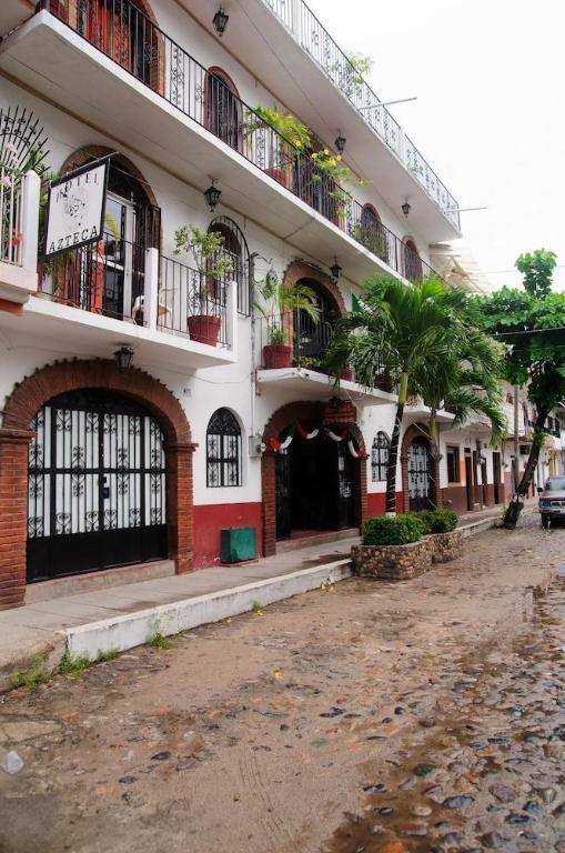 Azteca Hotel: Property views