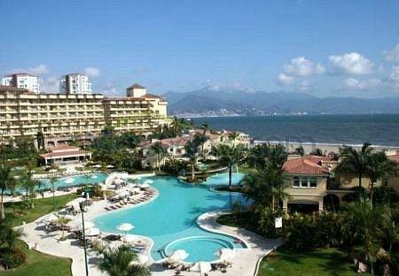 Bay View Grand: photo 1