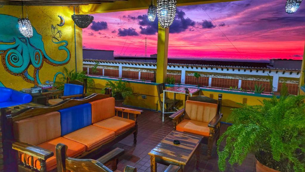 Casa Kraken Hostel: Property views