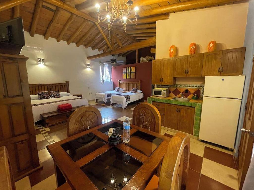 Casa Virgilios: Facility photos