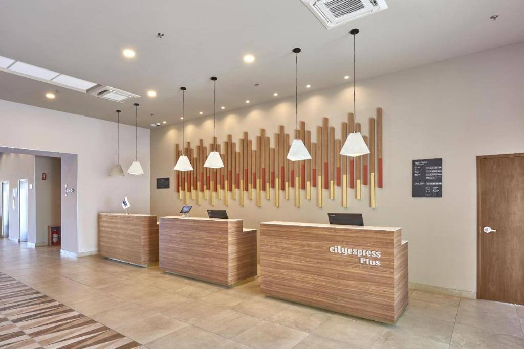 City Express Plus by Marriott Puerto Vallarta: Lobby