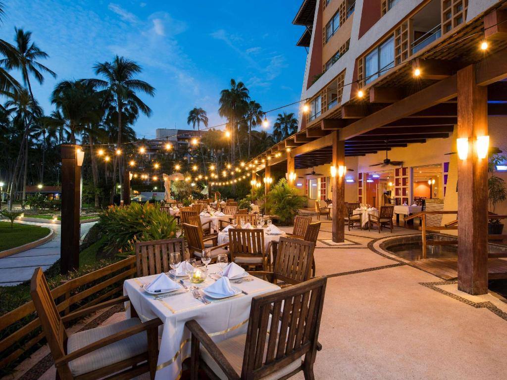 Club Regina Puerto Vallarta managed by Accor: Restaurant