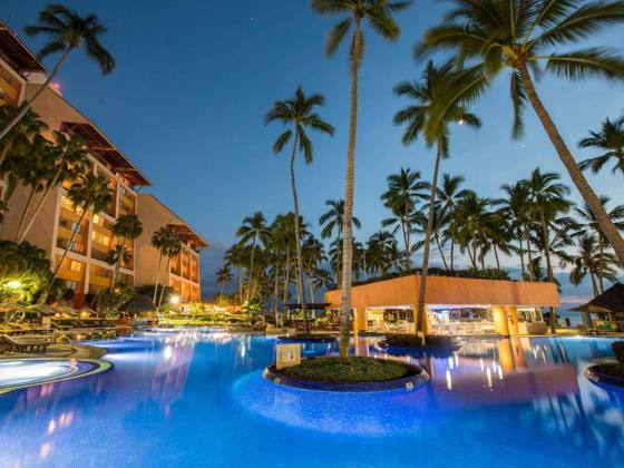 Club Regina Puerto Vallarta managed by Accor: Swimming pool