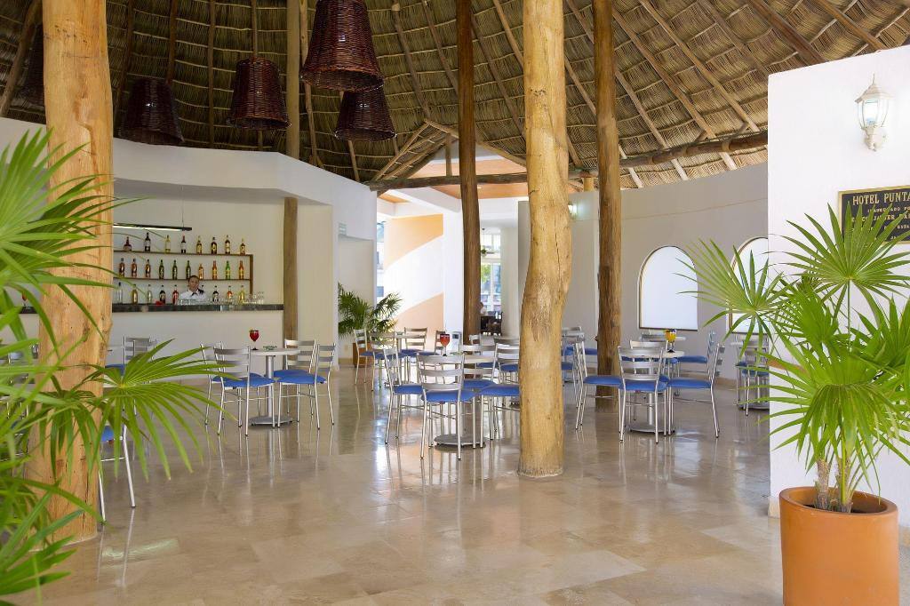 Costa Club Punta Arena: Dining