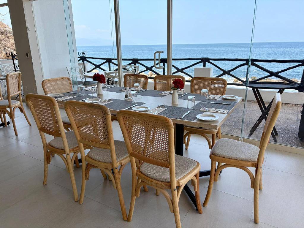 Costa Sur All Inclusive Resort Puerto Vallarta: Restaurant