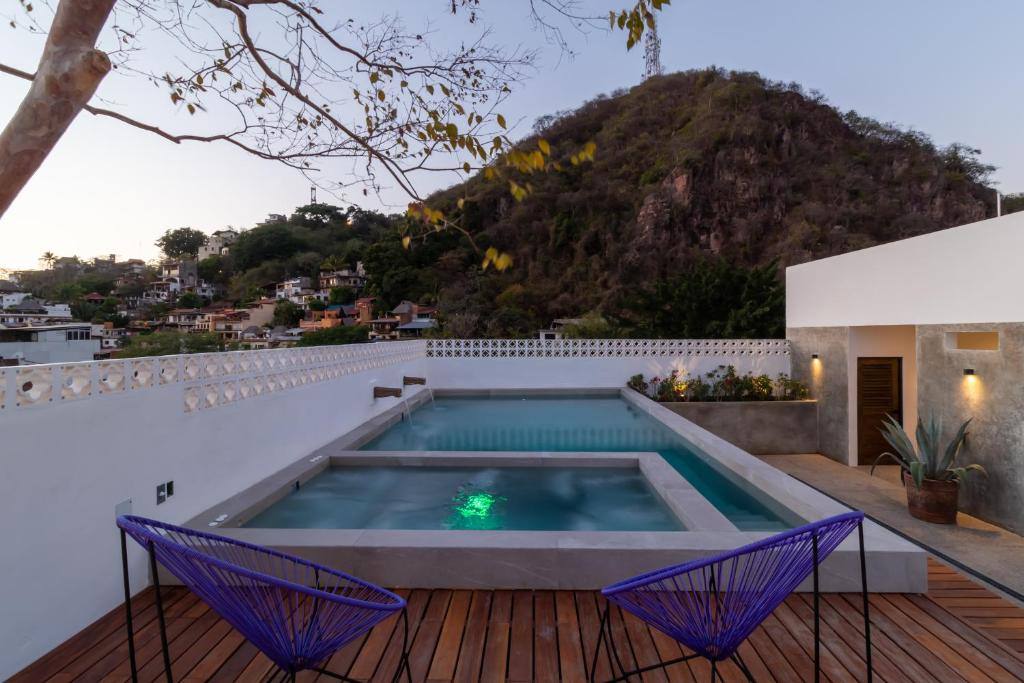 Cuale: Exterior view