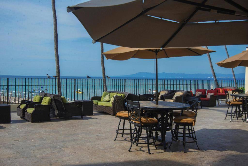 Delfin Beachfront Resort – Downtown Puerto Vallarta Optional All-Inclusive: Property views