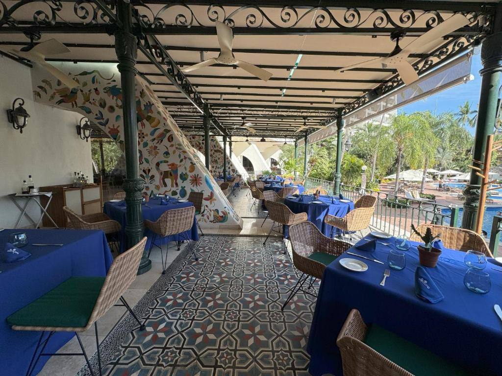 Fiesta Americana Puerto Vallarta All Inclusive & Spa: Restaurant
