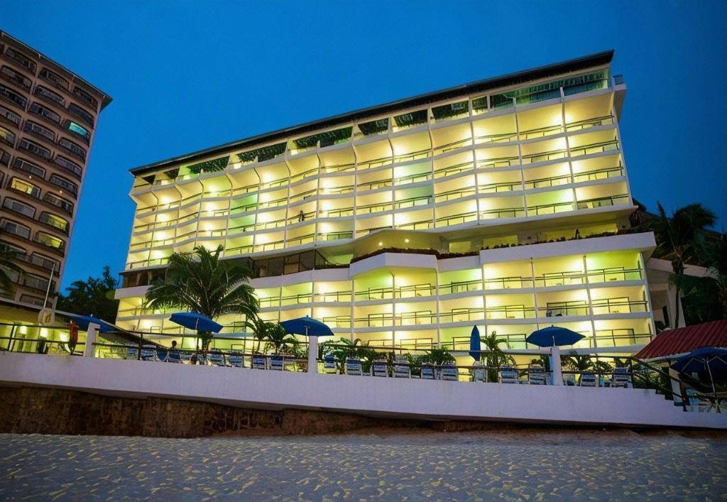 Grand Park Royal Puerto Vallarta: Property views