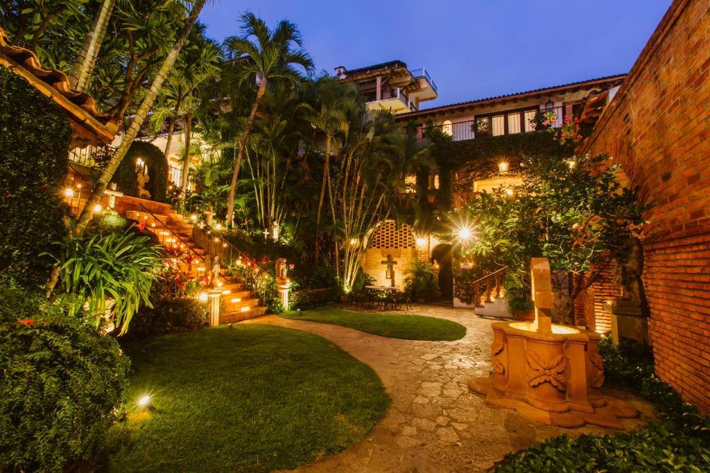 Hacienda San Angel: Exterior view