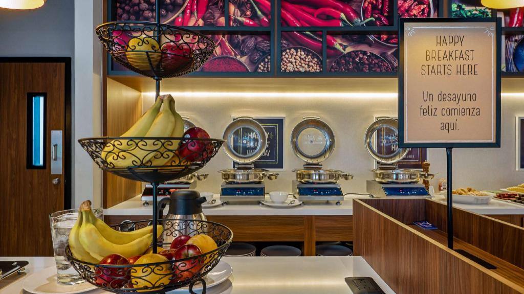 Hampton Inn By Hilton Nuevo Vallarta: Restaurant