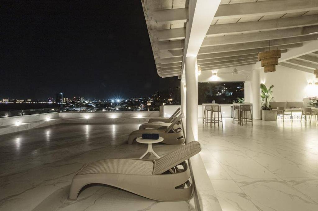 Hostal Vallarta Suites: Property views
