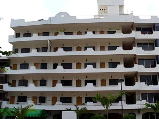 Hotel Eloísa: Exterior view