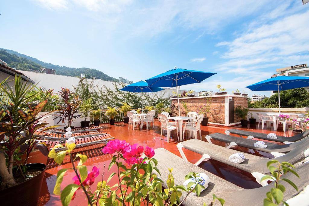Hotel Hacienda de Vallarta Centro: Balcony/terrace