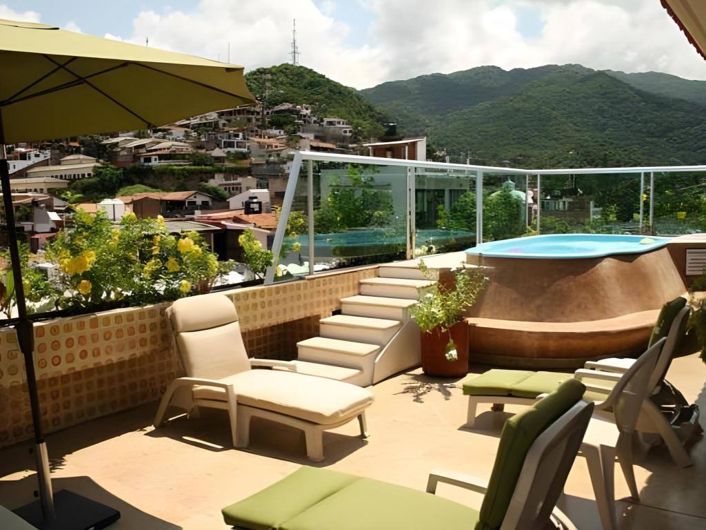 Hotel Porto Allegro Puerto Vallarta: View