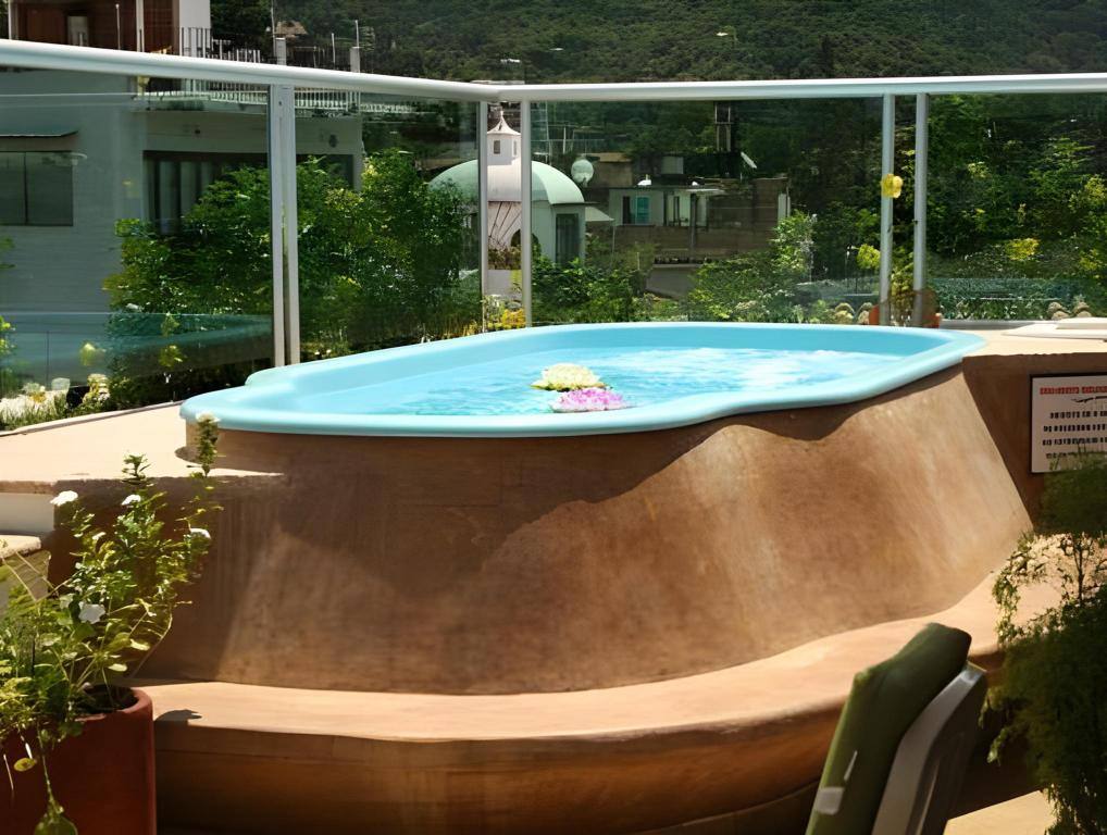 Hotel Porto Allegro Puerto Vallarta: Hot tub