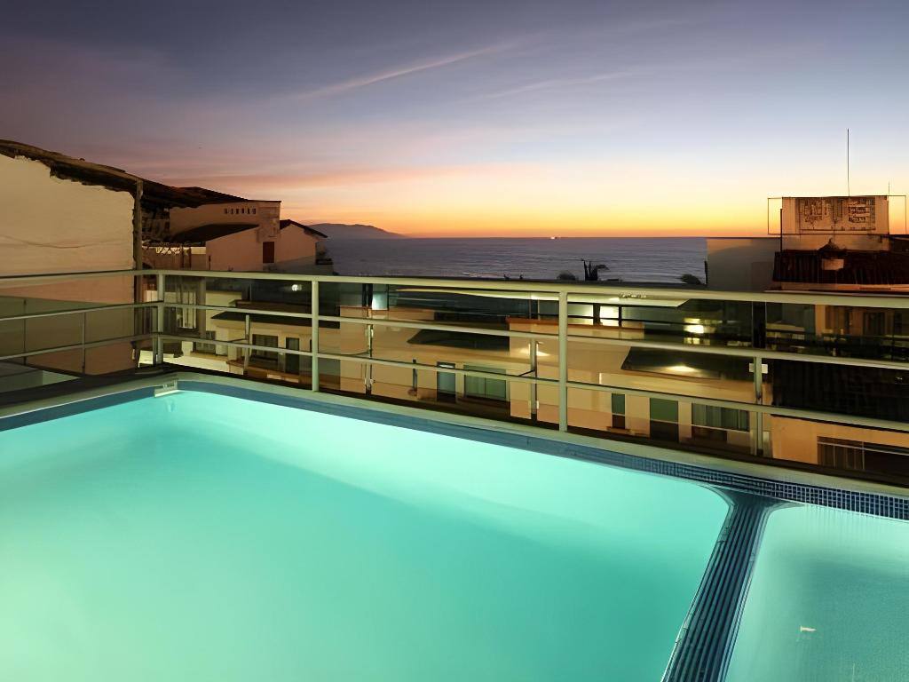Hotel Portonovo Plaza Puerto Vallarta: Swimming pool