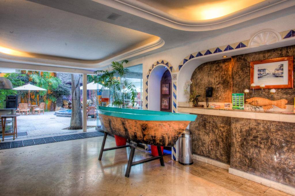 Hotel Rio Malecon Puerto Vallarta: Property views