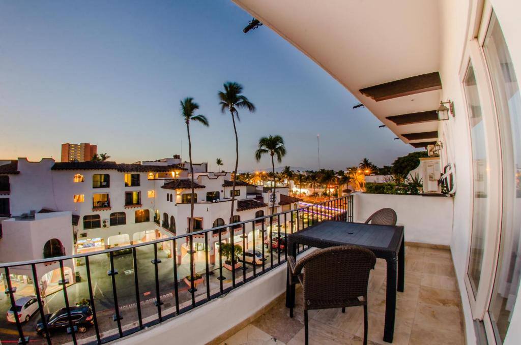 Hotel Suites Mar Elena: Balcony/terrace
