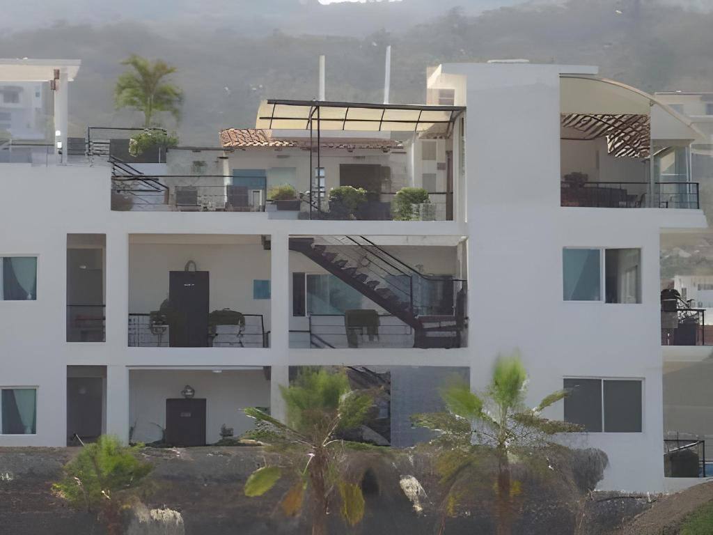 Hotel Suites Nadia: Exterior view