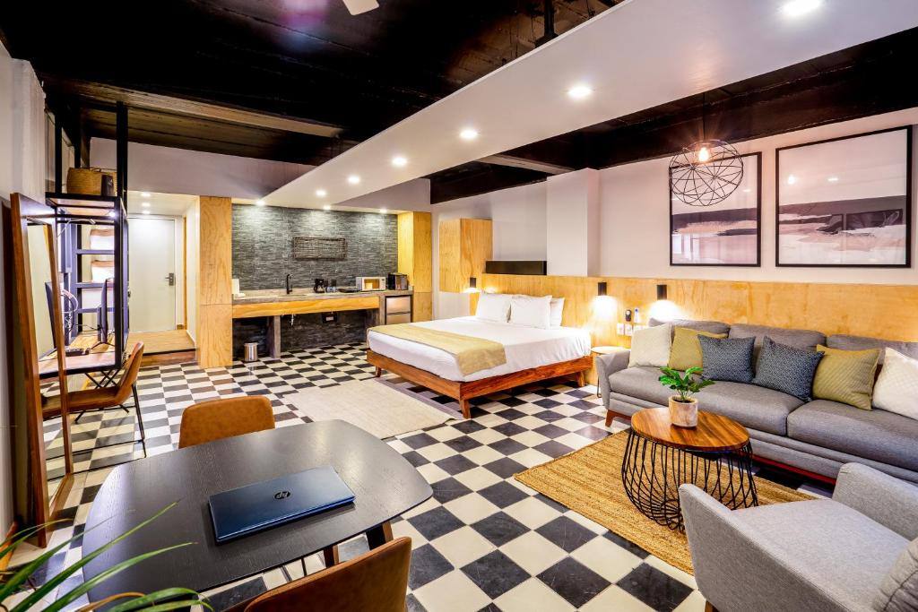 Joint. Boutique Hotel & Cowork: Kitchen