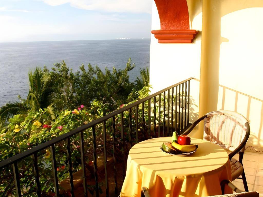Lindo Mar Resort: View