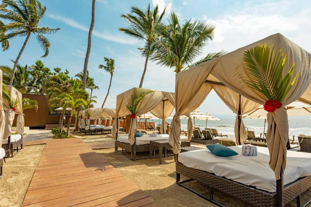 Marival Emotions Resort & Suites Riviera Nayarit By Mercure: Beach