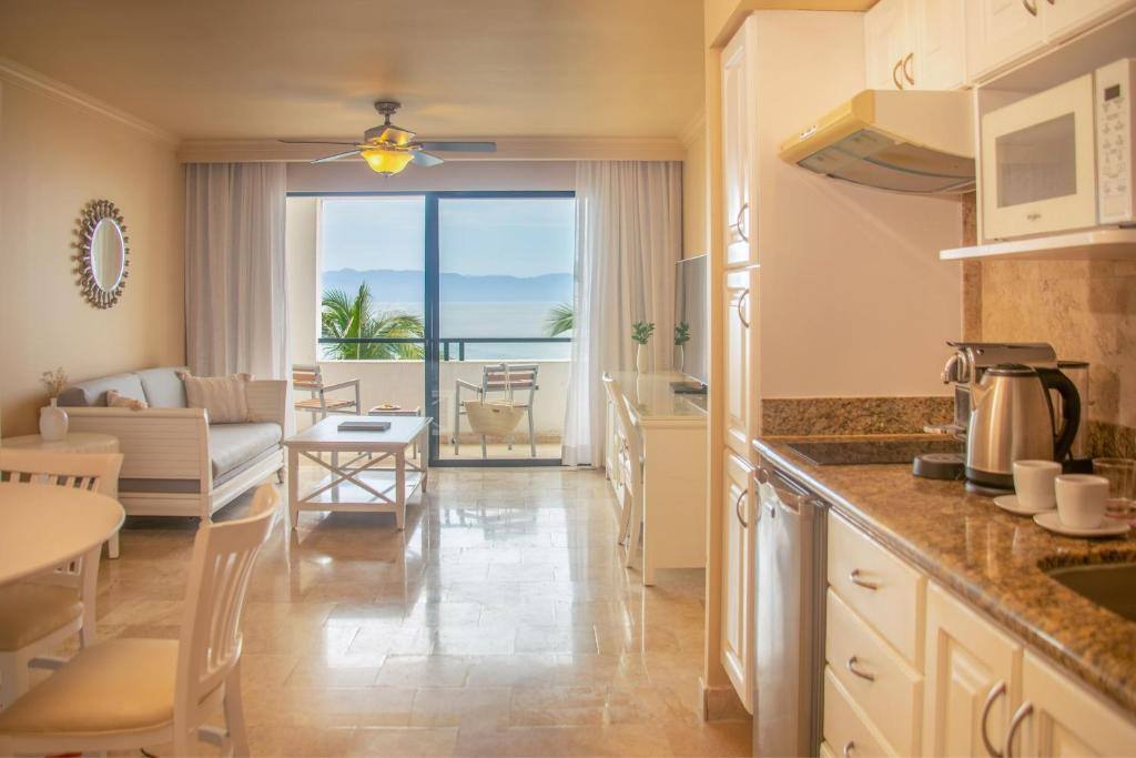 Meliá Puerto Vallarta: Exterior view