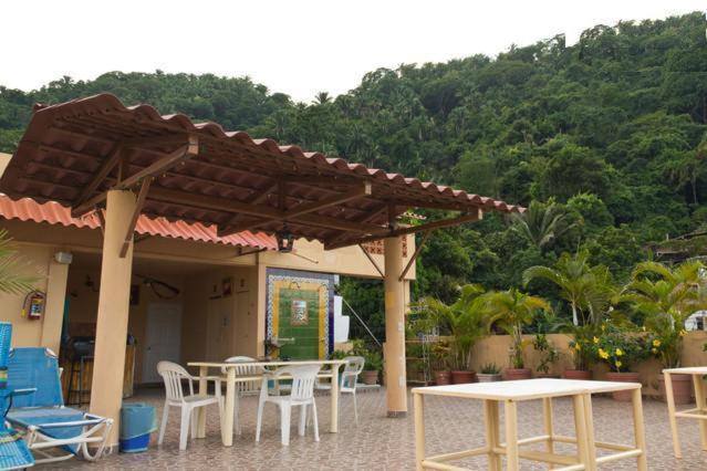 Oasis Hostel: Property views