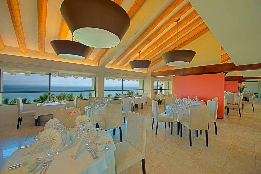 Occidental Nuevo Vallarta - All Inclusive: Dining