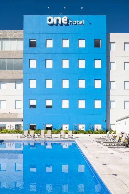 One Puerto Vallarta Aeropuerto: Property views