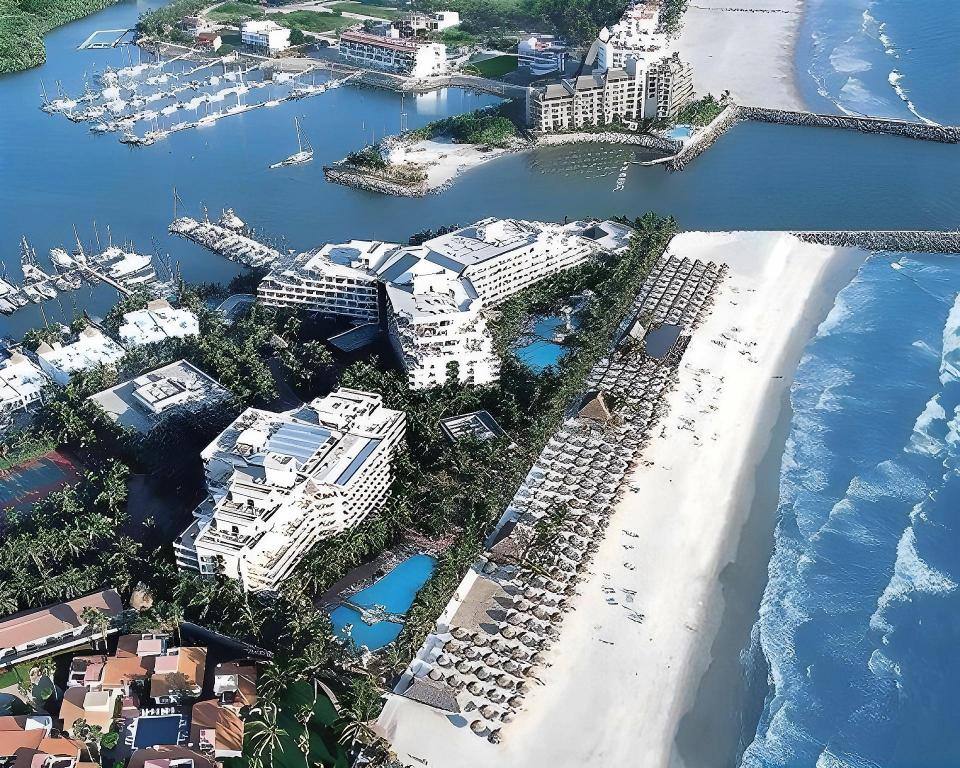 Paradise Village Beach Resort & Spa: Exterior view