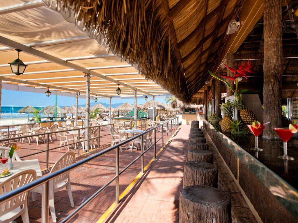 Paradise Village Beach Resort & Spa: Restaurant