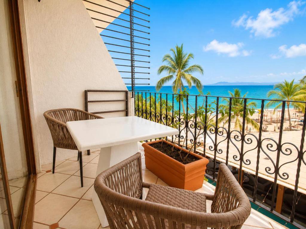 Playa Los Arcos Hotel Beach Resort & Spa: Balcony/terrace