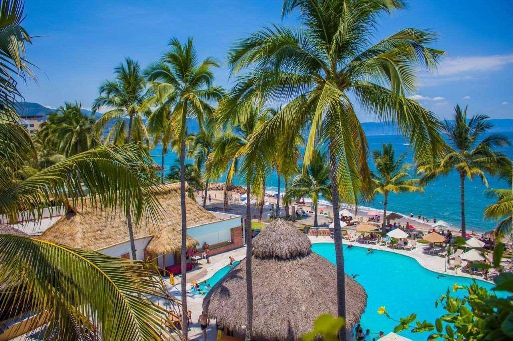 Plaza Pelicanos Club Beach Resort: Swimming pool