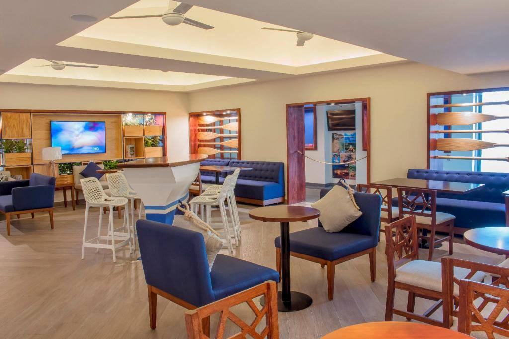 Plaza Pelicanos Club Beach Resort: Coffee shop