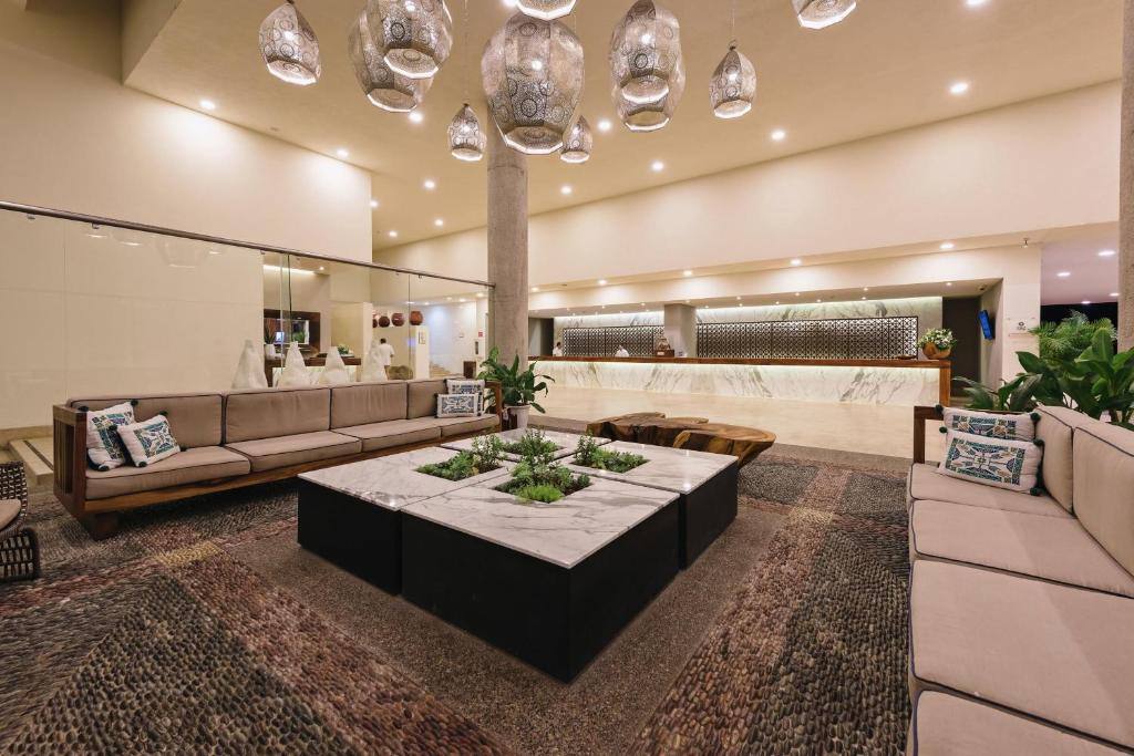 Sheraton Buganvilias Puerto Vallarta: Lobby