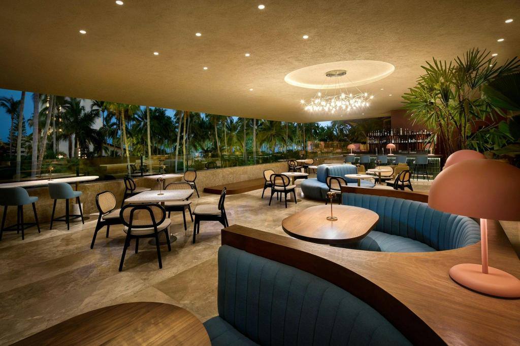 The Westin Playa Vallarta, an All-Inclusive Resort: Bar