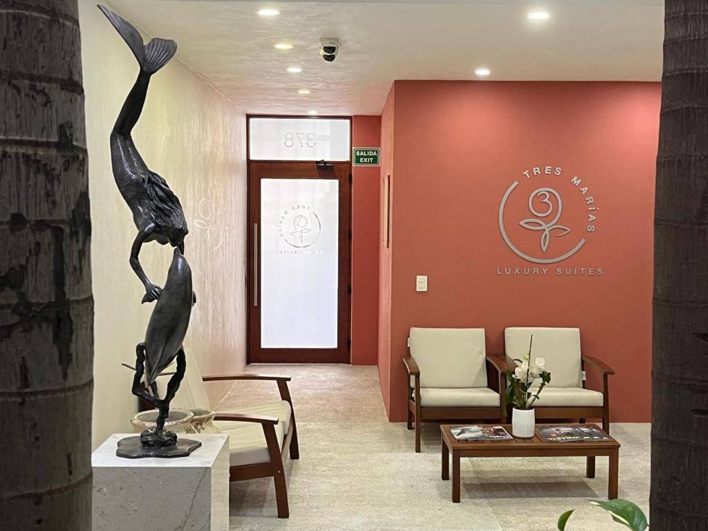Tres Marias Luxury Suites - Adults Only: Lobby