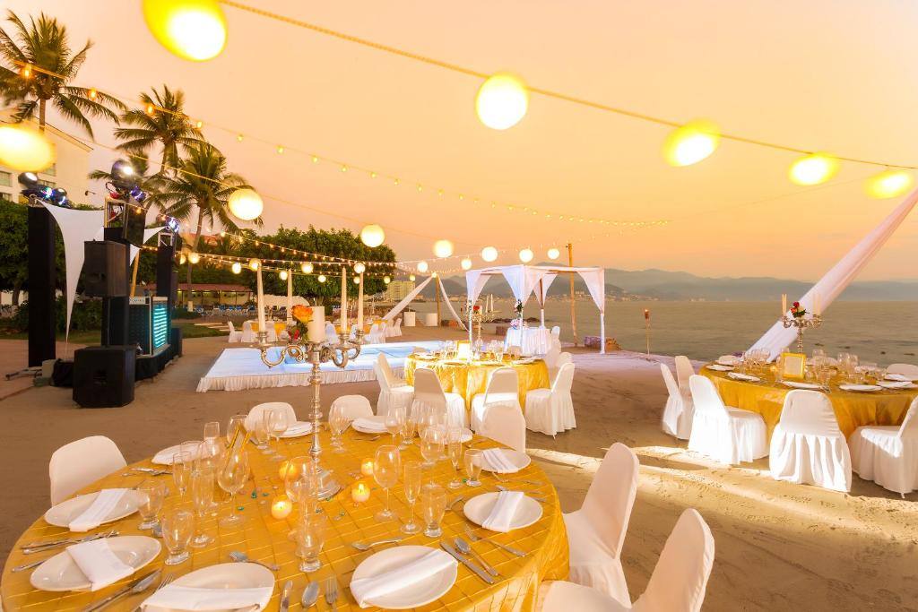 Vamar Vallarta All Inclusive Marina & Beach Resort: Banquet hall