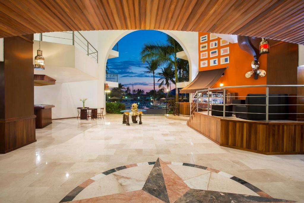 Vamar Vallarta All Inclusive Marina & Beach Resort: Lobby
