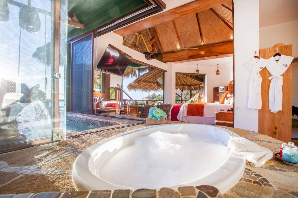 Villa Lala Hotel Boutique: Hot tub